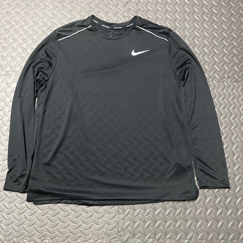Nike Men’s Miler Long Sleeve Running Shirt Black XL CU0318-010 Reflective NEW